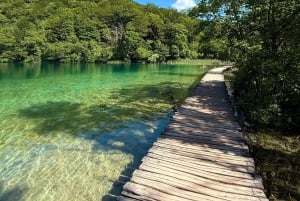 Plitvicer Seen & Krka Wasserfälle - Abenteuer mit Übernachtung