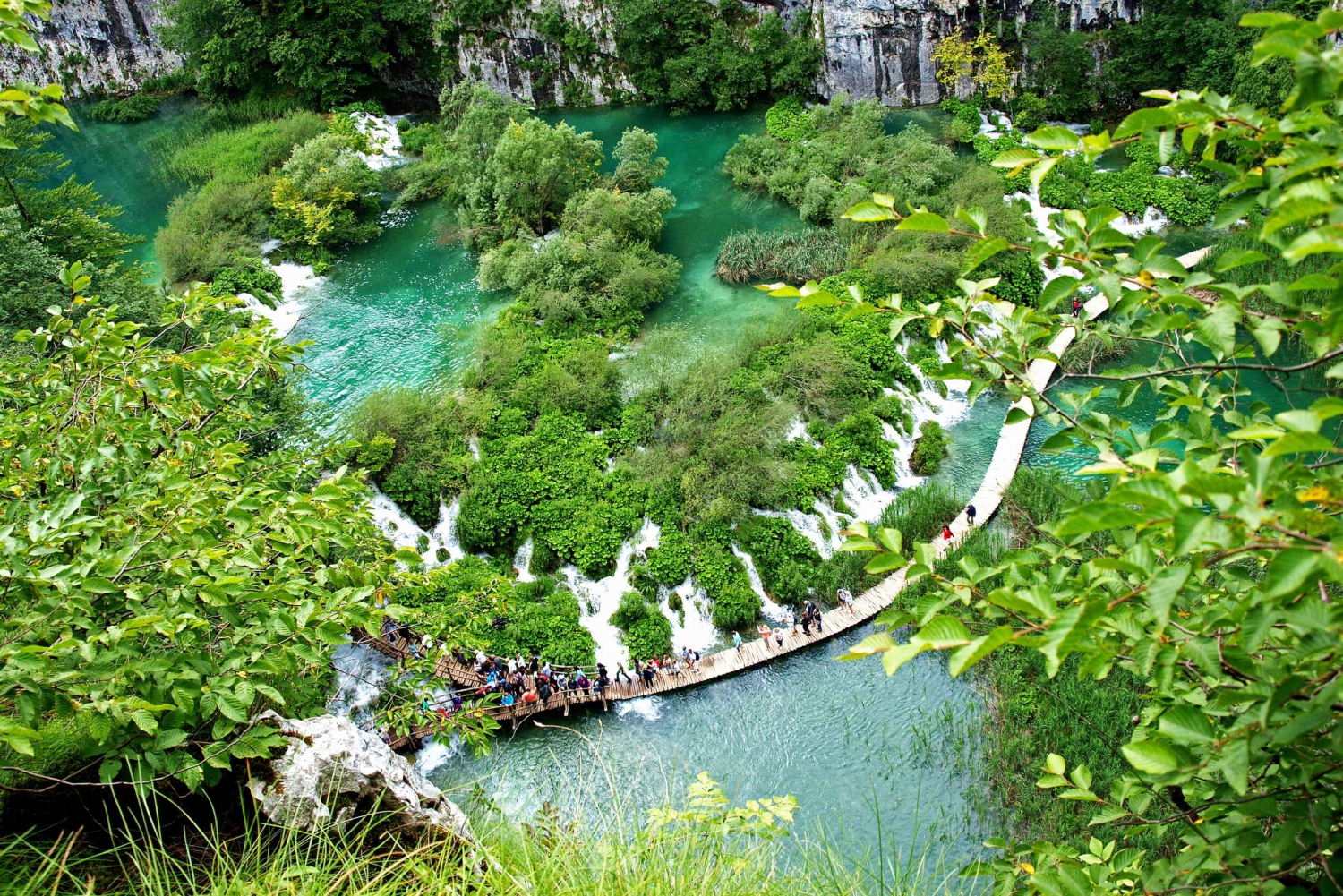Zagreb: Plitvice Lakes National Park and Rastoke Tour