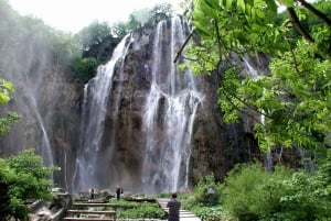 Plitvice Lakes National Park: Small-Group Trip from Omiš