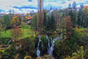 Plitvice Lakes Tour from Zagreb Including Park Tickets