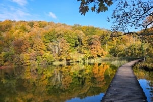 Plitvice: Geführte Tour durch die Plitvicer Seen mit Bootsfahrt