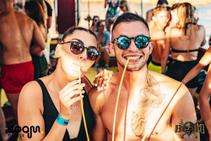 Poreč: Boat Party with transfer from Pula