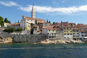 Poreč: Boat tour to Rovinj with lunch and drinks