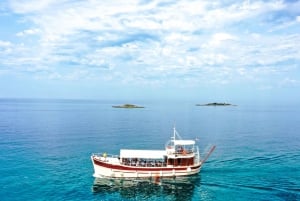 Poreč : Croisière matinale panoramique entre 20 îles avec boissons