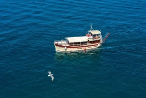 Poreč: panoramische ochtendcruise tussen 20 eilanden met drankjes