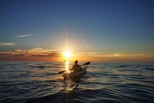 Poreč: Sea Kayaking Sunset Tour