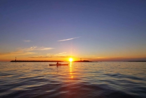 Poreč: Havkajakkpadling ved solnedgang