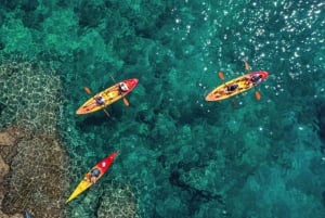 Premantura: tour in kayak nelle grotte marine