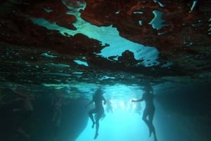 Premantura: passeio de caiaque na caverna do mar