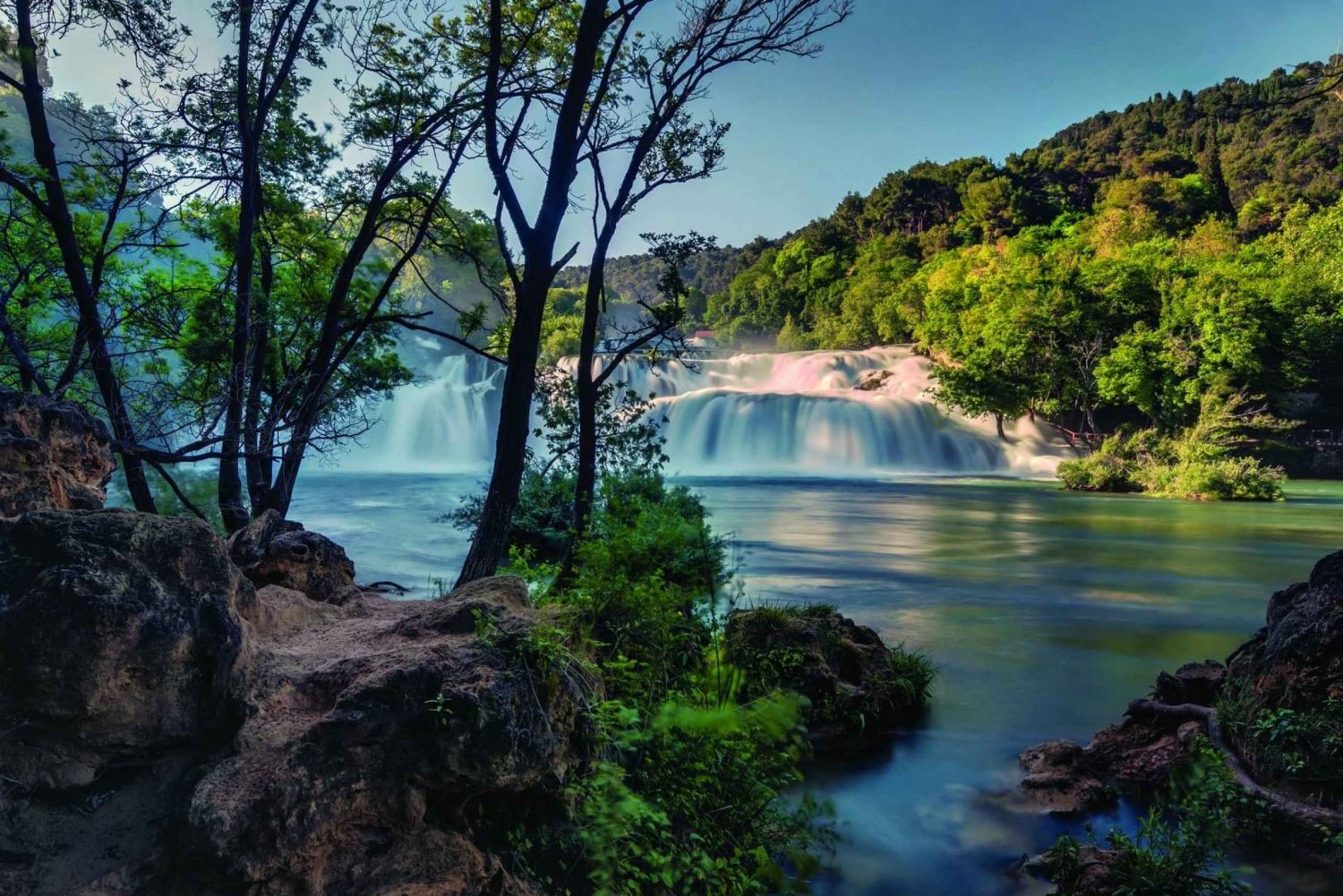 Private Tour zu den Krka-Wasserfällen ab Split mit Weinverkostung und Mittagessen