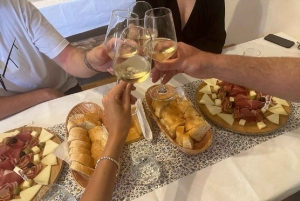 Privat tur til Krka-vandfaldene fra Split med vinprøve og frokost