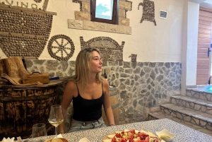 Privat tur til Krka-vandfaldene fra Split med vinprøve og frokost