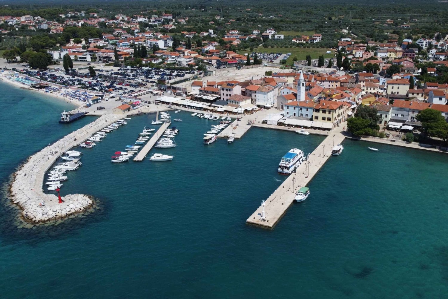 Pula: All-inclusive båttur til Brijuni med lunsj, drikke og svømming