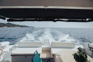 Pula: Halv- eller heldagsbådtur på yacht med skipper