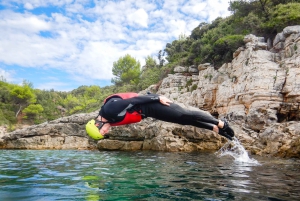 Pula: Coasteering Adventure con guía y fotos