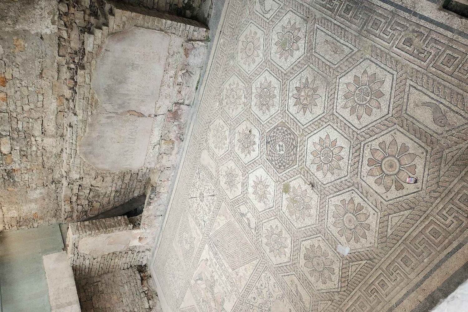 Pula Essentials byvandring