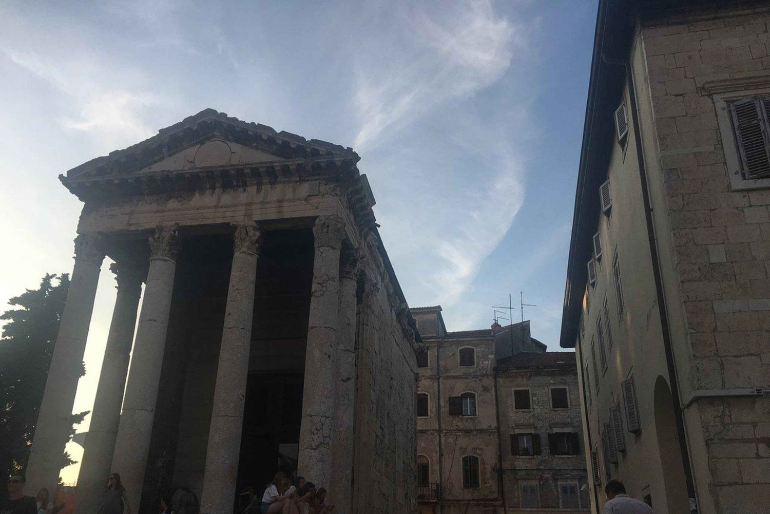 Pula Essentials byvandring