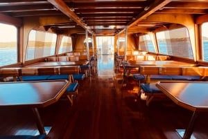Pula: Crucero de día completo a Rovinj, Fiordo de Lim y baño en la isla