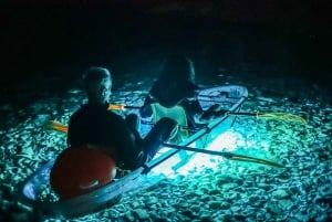Pula: nocna wyprawa kajakiem morskim w przezroczystym kajaku