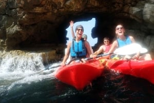 Pula: Aventura en el mar: barco, kayak, snorkel y saltos desde acantilados