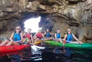 Pula: Aventura en el mar: barco, kayak, snorkel y saltos desde acantilados