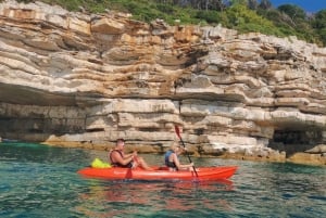 Pula: Aventura en el mar: barco, kayak, snorkel y saltos desde acantilados