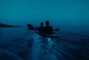 Pula: Tour al atardecer en kayak transparente, cueva, baño y salto desde acantilados