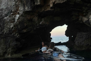 Pula: Tour transparente en kayak iluminado al atardecer/noche