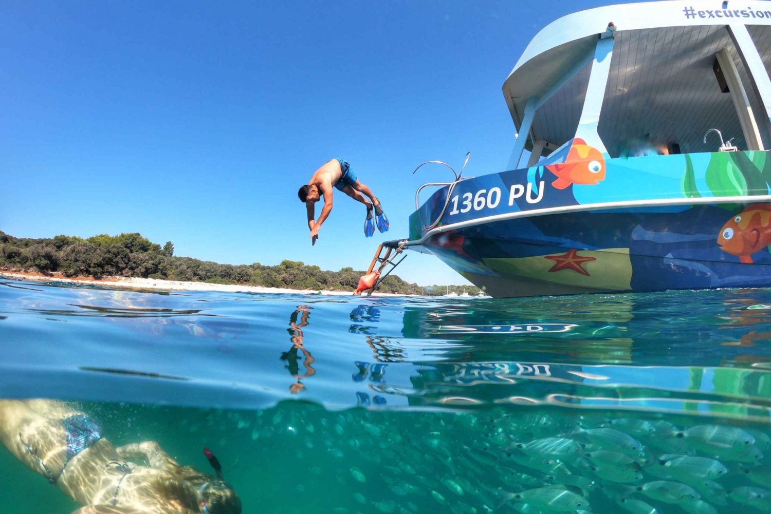 Pula Verudela: Glasbodenboot und Schwimmen mit Fischen Tour