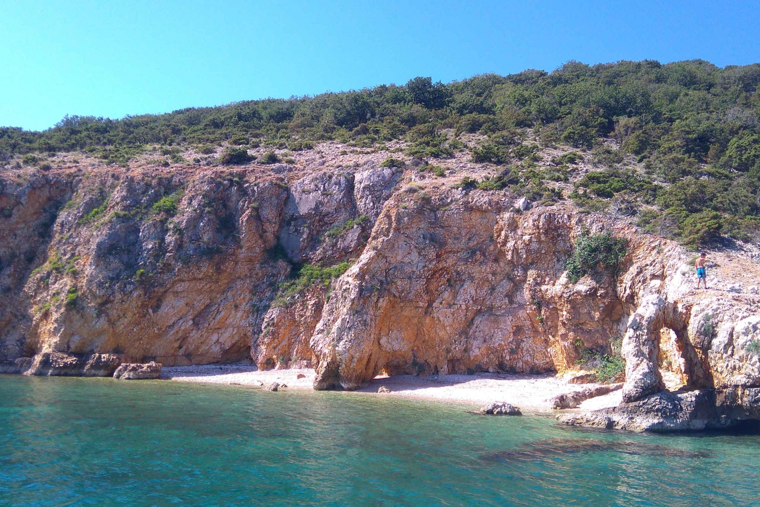 Punat-Private boat trip in the intact nature of Island Krk