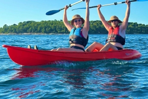 Rovinj: BUBA KAYAK TOURS: snorkelen, springen, gratis drankjes en foto's