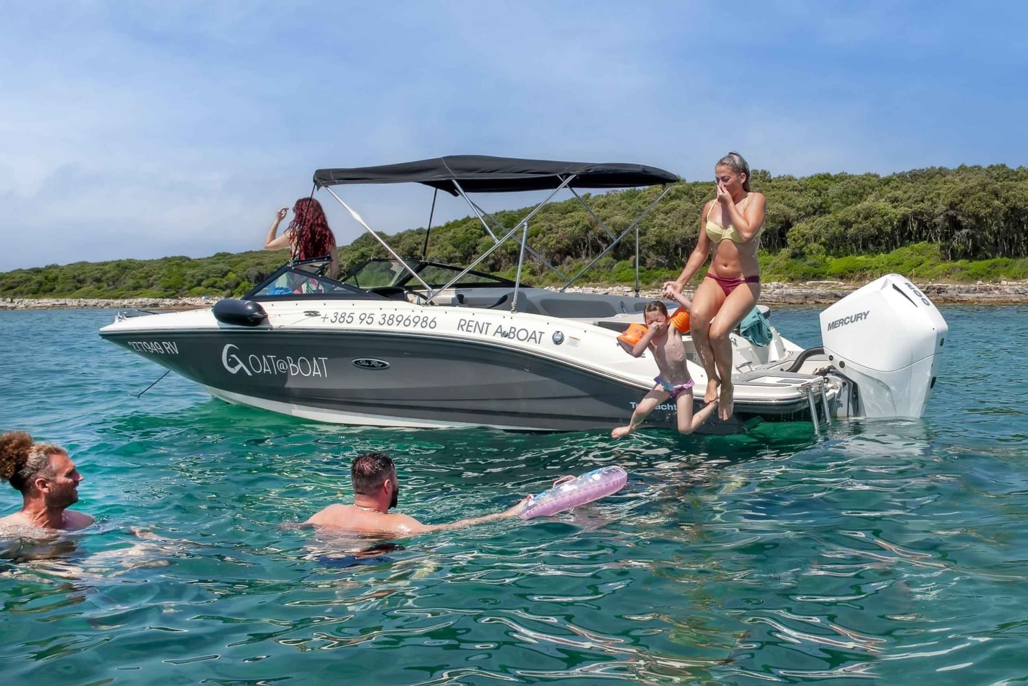 Rovigno: giro delle isole di lusso con nuoto e snorkeling