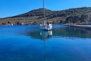 Mar, Sol y Viento: Media Jornada de Vela en el Aquatorium de Zadar