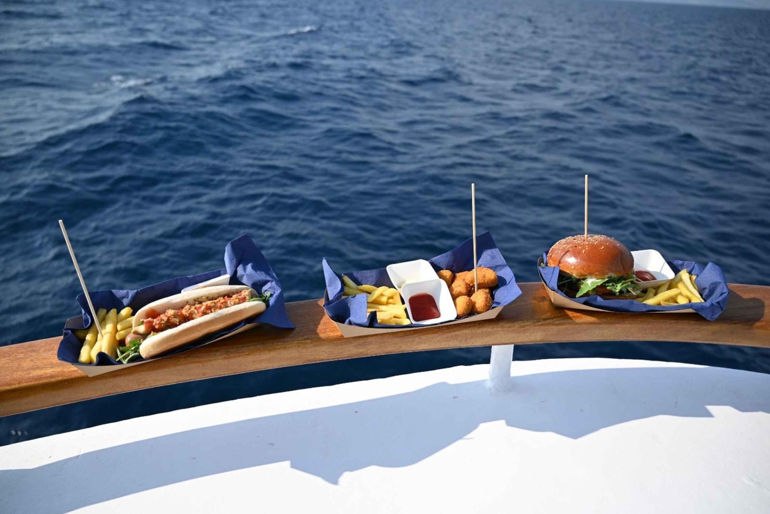 難破船 - ブルーラグーン 全込プラン + トロギール散策ツアー