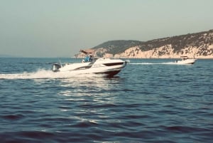 Speedboat Transfer from Hvar Town to Split Airport