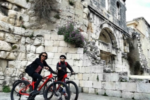 Split: 2-Hour Highlights of the City Guided Bike Tour
