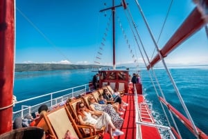 Split: Kryssning med 3 öar och Blå lagunen med lunch och dryck