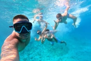 Split: tour de día completo por las 5 islas: Cueva Azul, Vis y Hvar