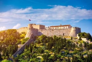 Split: tour de día completo por las 5 islas: Cueva Azul, Vis y Hvar