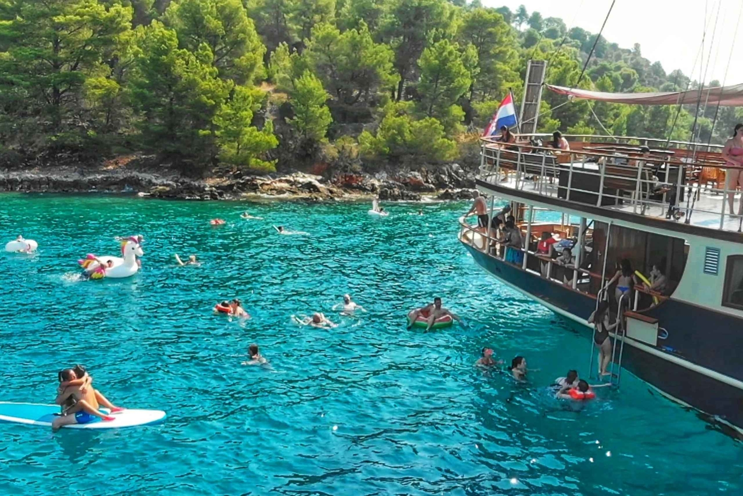 Spalato: Crociera balneare all inclusive sull'isola di Brač e Šolta