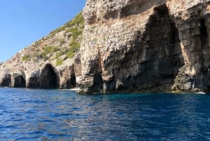 Split : Visite d'une jounée des 5 îles de la Grotte Bleue avec Hvar et Vis