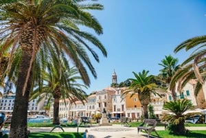 Split: Blue Cave, Vis & Hvar Full-Day Trip by Speedboat
