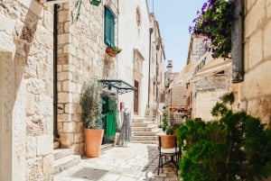 Split: Blue Cave, Vis & Hvar Full-Day Trip by Speedboat