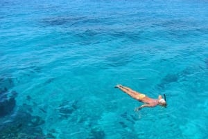 Split: Wycieczka łodzią motorową po Błękitnej Lagunie i 3 wyspach – mała grupa