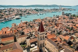 Spalato: Tour in motoscafo della Laguna Blu e delle 3 isole