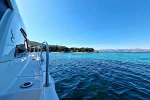 Split: Blue Lagoon and Trogir Speedboat Round Trip Tour