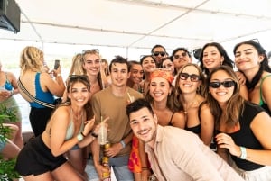 Split: festa no barco na Lagoa Azul, DJs, natação, shots e afterparty