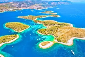 Split: Laguna Azul, Hvar y tour en barco por las 5 islas con almuerzo
