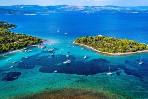 Split : Lagon bleu, Hvar et 5 îles en petit groupe avec déjeuner