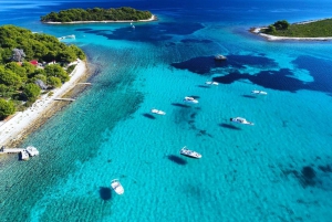 Split: Blå lagune, Hvar & 5 øer Lille gruppe med frokost